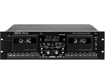 ダブルカセットデッキ